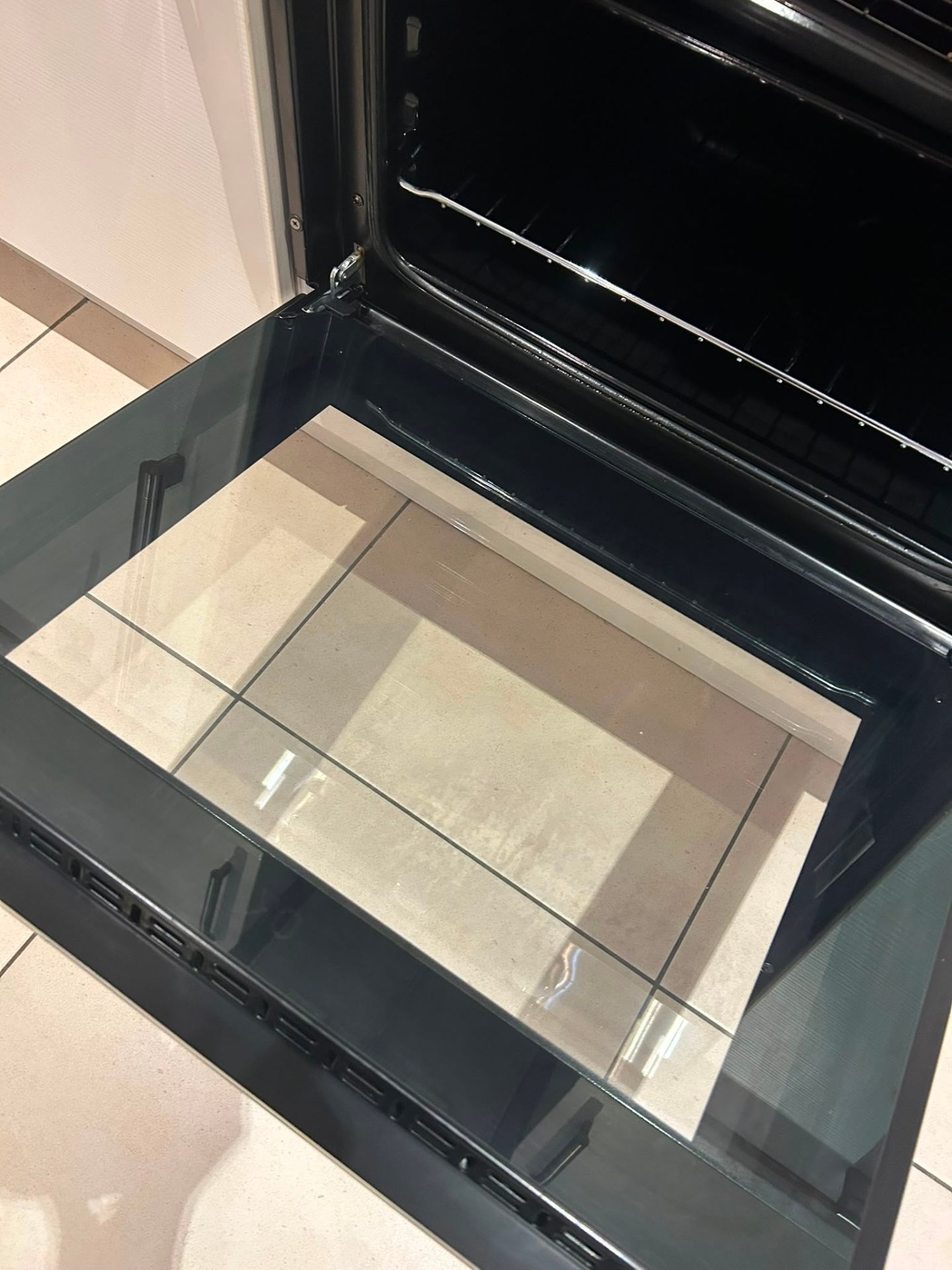 After — Oven door — grease lifted